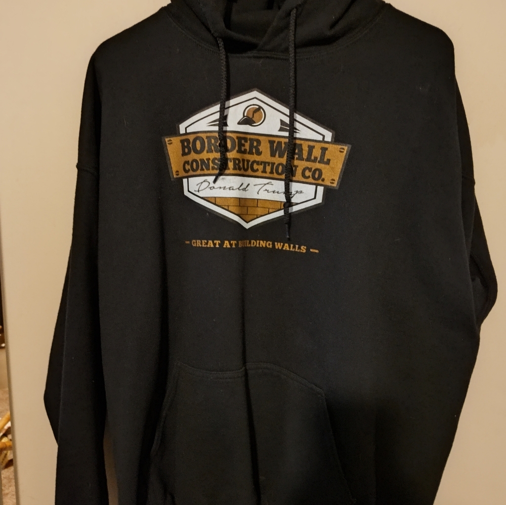 Donald Trump border wall construction crew hoodie size xl